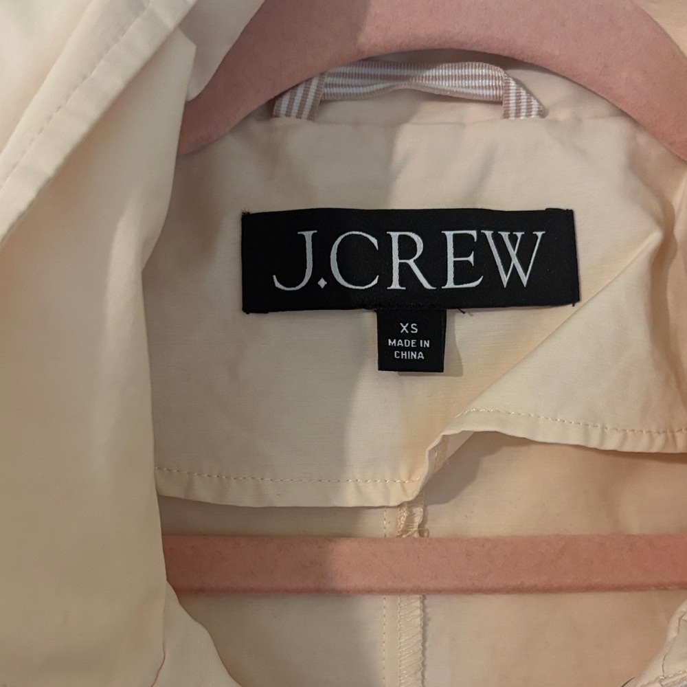 J. Crew Women's peach colored rain jacket - Picture 2 of 4